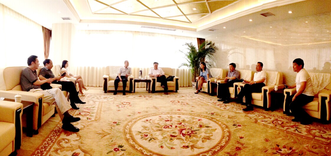 昆明十堰商会会长邵吉银来访商会