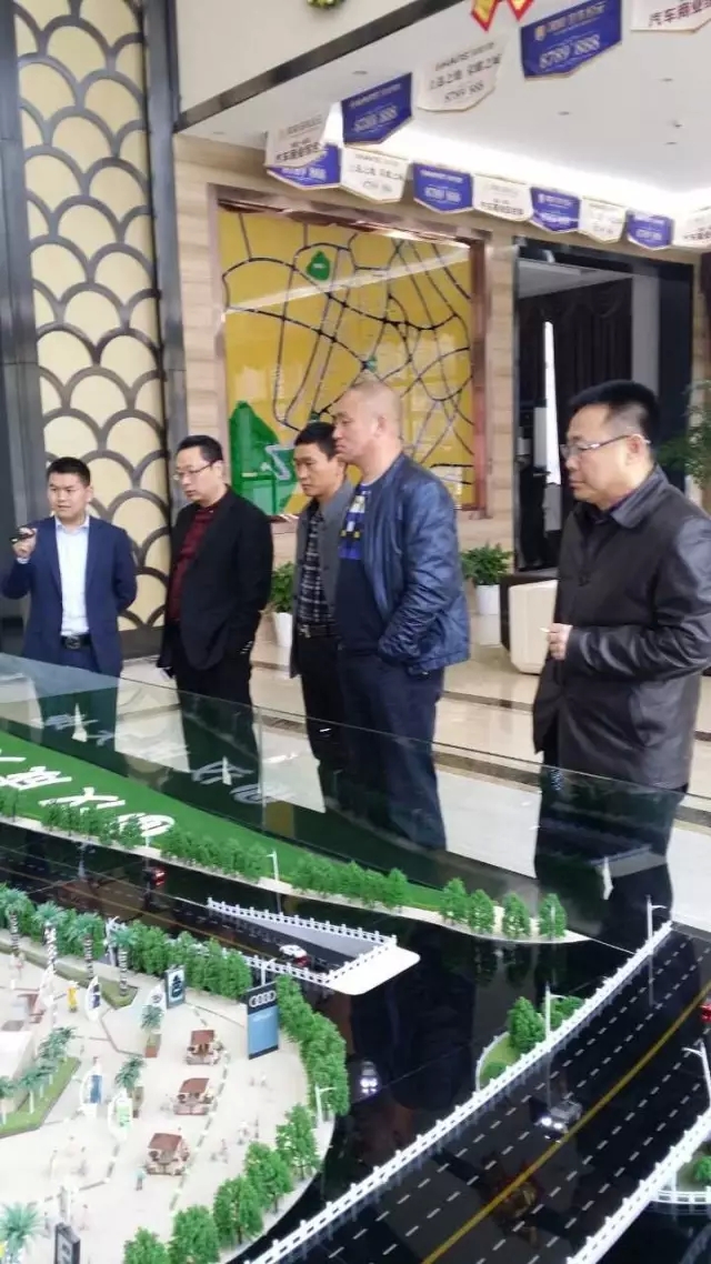 【商会动态】返乡公益 汇报工作——走访十堰市工商联