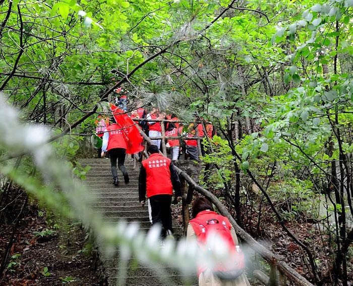 “游大别山美景 促商会及会员情谊”——武汉地级商会联盟罗田活动记实