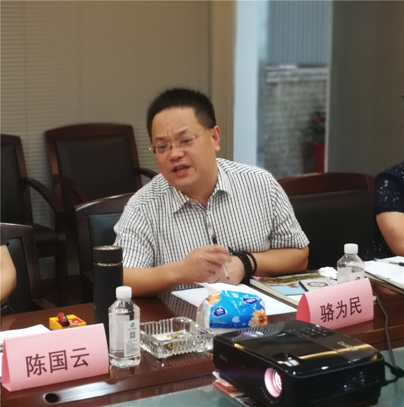争创省级四好商会 探讨商会企业家精神 ——武汉市工商联及武汉现代经济研究院中心领导到商会交流指导工作